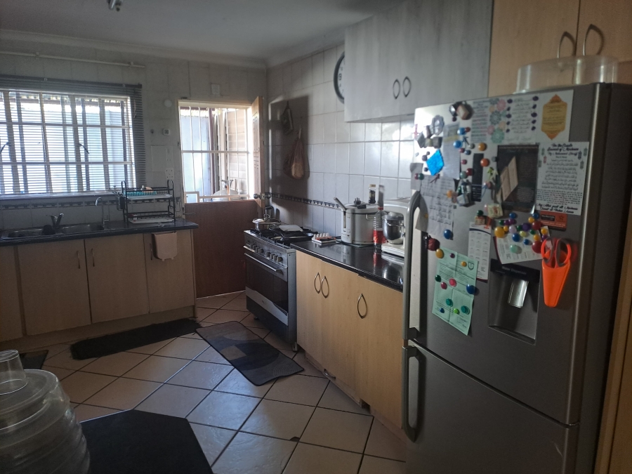 3 Bedroom Property for Sale in Oos Einde North West